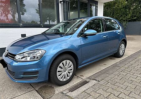 VW Golf Volkswagen Trendline BMT ° 1.Hand °AUTOMATIK °