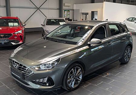 Hyundai i30 1.0 T-GDI 48V-Hybrid DCT Trend 1.Hand