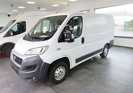 Fiat Ducato 4 Sarg Bestattungswagen / Leichenwagen