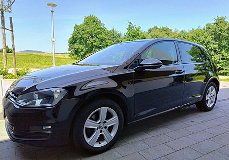 VW Golf Volkswagen 1.2 TSI BlueMotion Technology Comfortline