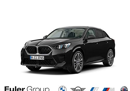 BMW X2 sDrive20i Sportpaket HUD AD Navi Digitales Cockpit