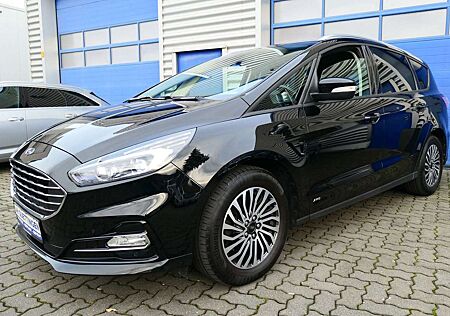 Ford S-Max 2.0 EcoBlue 140 KW Allrad 7Sitzer LED Top Zustand!