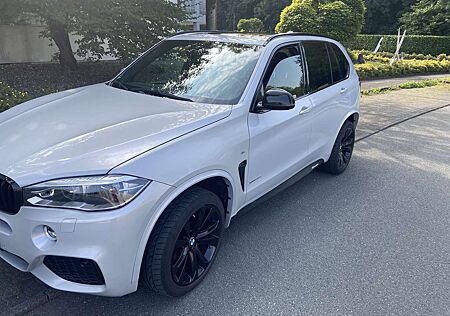 BMW X5 xDrive30d * M-Sport * SAG * HUD * Voll
