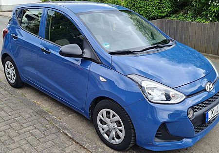 Hyundai i10 1.0 Intro Edition