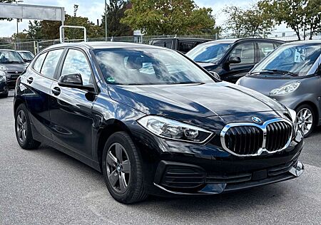 BMW 118 i Aut.| PDC | Navi | DAB | SHZ |WLAN