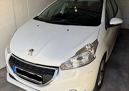 Peugeot 208 Active