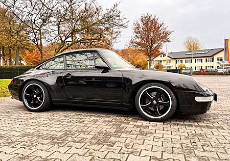 Porsche 993 Carrara Coupé mit "S" Modifikationen