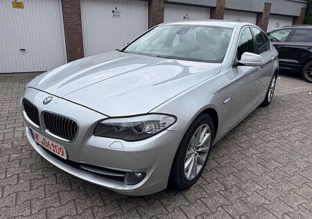 BMW 525 d-Leder-Navi-Xenon-HU-Kamera-Memory