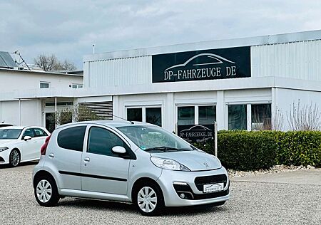 Peugeot 107 Active Bluetooth Klima TÜV + Service NEU LED
