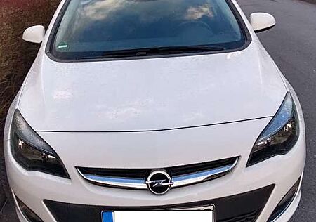 Opel Astra gebraucht kaufen Opel Astra Fließheck 5-Türer 1.4 Active