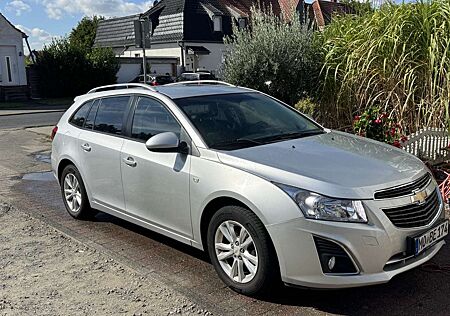 Chevrolet Cruze Station Wagon 1.6 LS