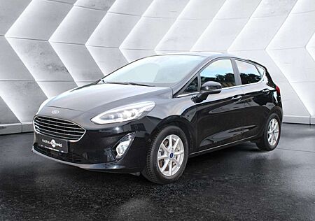Ford Fiesta Titanium X - Navi