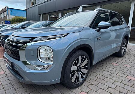 Mitsubishi Outlander HuD, Leder, *Top*