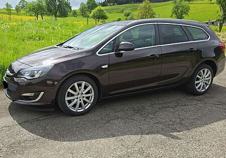 Opel Astra 1.4 Turbo Sports Tourer ecoFLEX Start/Stop E
