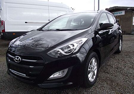 Hyundai i30 cw blue Classic