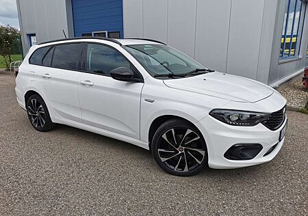 Fiat Tipo S-Design ACC Navi Xenon Leder Kamera