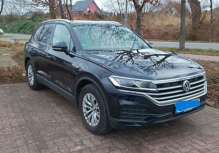 VW Touareg Volkswagen 3.0 V6 TDI 4Motion DPF Automatik