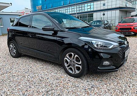 Hyundai i20 Style*120 PS * sehr gepflegter Zustand