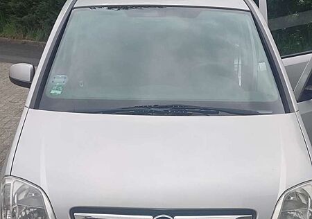 Opel Meriva 1.6 16V Edition
