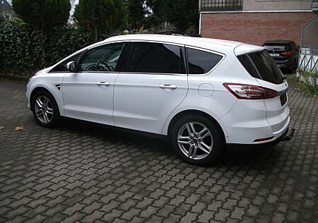 Ford S-Max 1.5 Eco Boost Start-Stopp Titanium,1.Hand