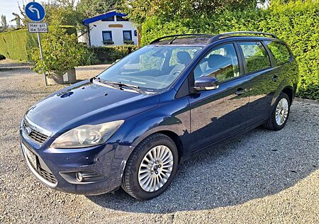 Ford Focus Turnier 1.6 TDCi DPF Titanium
