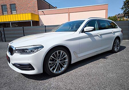 BMW 530 d xDrive Sport Line Leder-LED-HeadUp-19Zoll