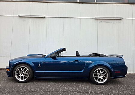 Ford Mustang GT V8 Cabrio "Shelby-Clone"