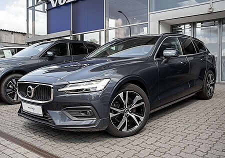 Volvo V60 B4 Core PDC SHZ KAMERA NAVI W-LAN ACC LED