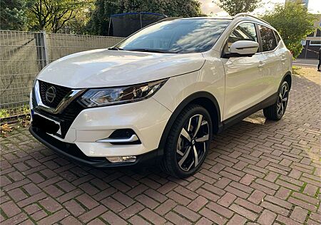 Nissan Qashqai 1.3 DIG-T N-CONNECTA
