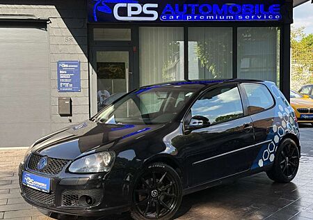 VW Golf Volkswagen V Lim. Trendline | R32 Umbau |