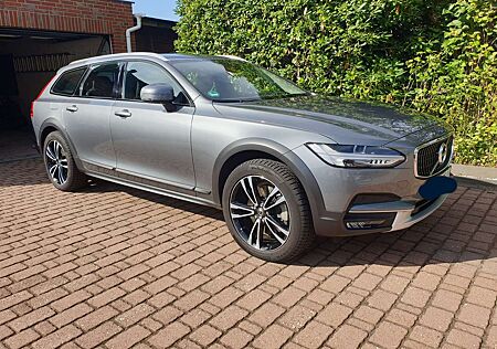 Volvo V90 Cross Country Diesel D4 AWD Geartronic Pro