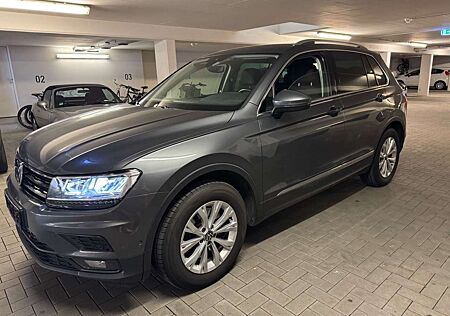 VW Tiguan Volkswagen Comfortline BMT/ 4Motion / 1 HAND