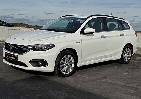 Fiat Tipo Lounge 1.4 88KW Navi Kam PDC AHK