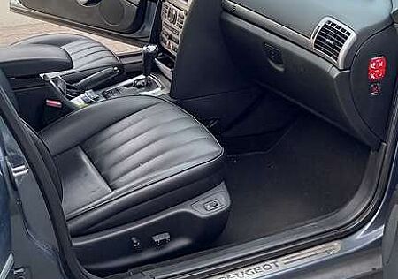 Peugeot 407 HDi 135 Automatik Platinum