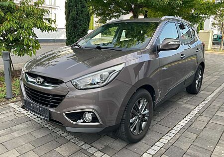 Hyundai ix35 1.7 CRDi 2WD blue Finale