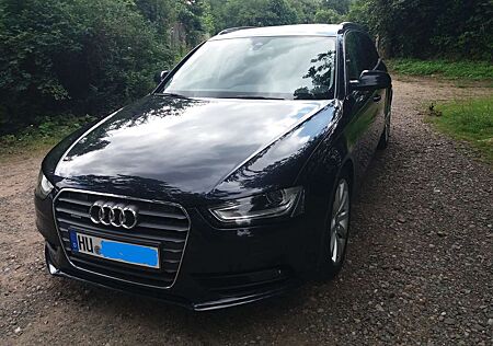 Audi A4 Allroad 2.0 TDI quattro - AHK, Panorama Dach, Stand-Heiz..