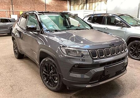 Jeep Compass gebraucht kaufen Jeep Compass UPLAND 4WD *SHZ, Highwayassist, LED*
