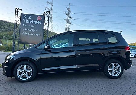 VW Touran Volkswagen Comfortline, 7 Sitzer, Navi, Sonnenrollo