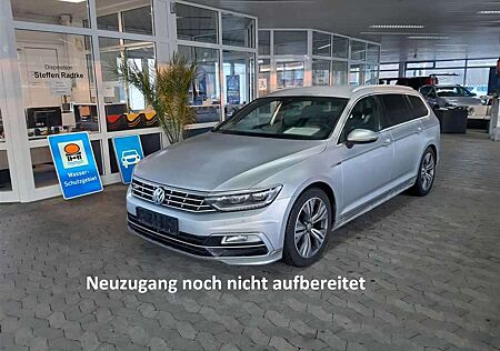 VW Passat Volkswagen 2.0 TDI 4Motion Highline R-Line DSG NAVI+SHZ
