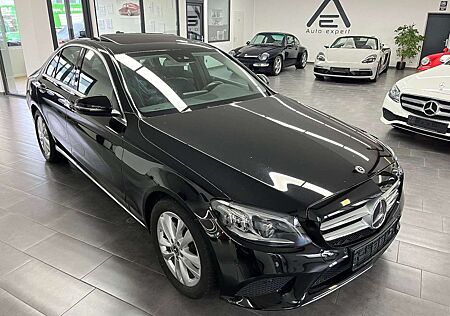 Mercedes-Benz C 180 Lim. Navi/Multibeam/Glasdach/Spurpaket