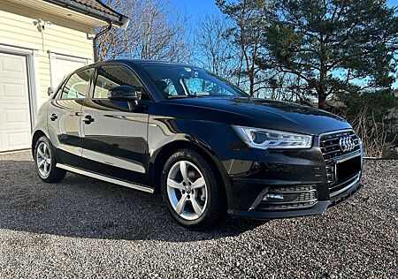 Audi A1 1.0 TFSI Sportback S Line