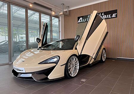 McLaren 570GT 3.8 V8 *LIFT*B&W*SoftClose*PANO*Carbon*CAM