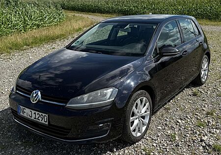 VW Golf Volkswagen 2.0 TDI BlueMotion Technology DSG Highline