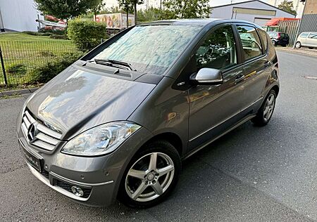 Mercedes-Benz A 160 *Avantgarde*PDC Vo+Hi*Klima*Scheckheft!!!