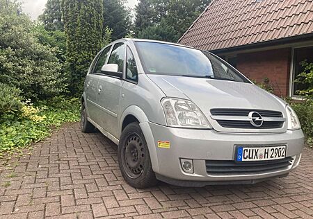 Opel Meriva 1.6 16V (Essentia)