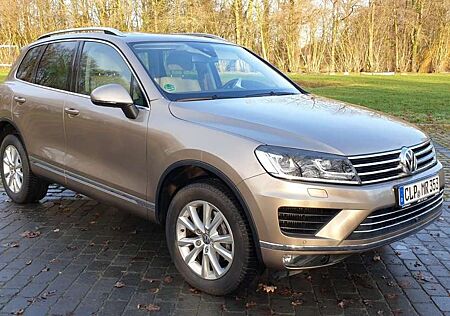 VW Touareg Volkswagen V6 TDI BMT/Start-Stopp Terrain Tech 4Motion