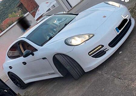 Porsche Panamera S ( Beschreibung Lesen )