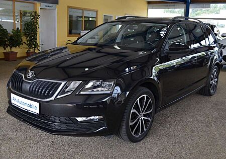 Skoda Octavia Combi Clever Bi-XENON / NAVIGATION / PDC