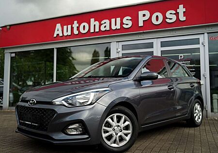 Hyundai i20 Kamera Tempomat Sitz&Lenkradheizung PDC