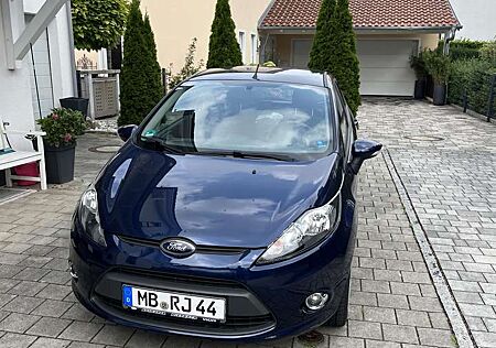 Ford Fiesta Champions Edition